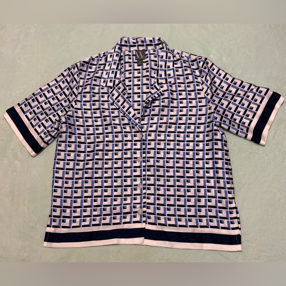 Worthington Blue and White Geometric Button Down Shirt